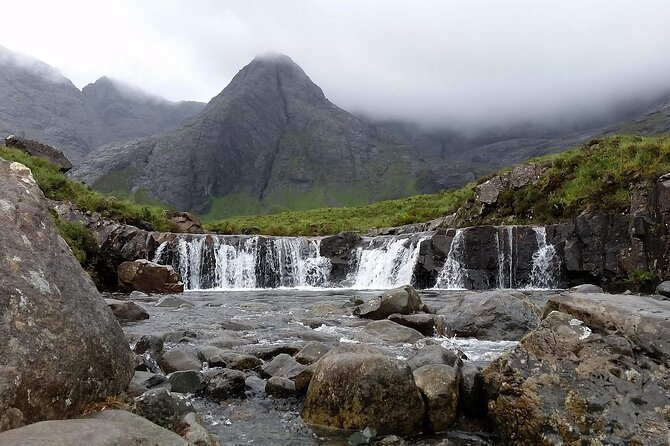 Skye Fairy Pools/ Fairy Glen/ Kilt rock / Old Man Storr - Urquhart Castle and the road west