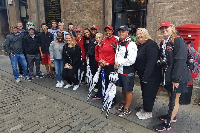 St Andrews Tours: Town, Golf and Old Course History - Walking pace, language, and group size