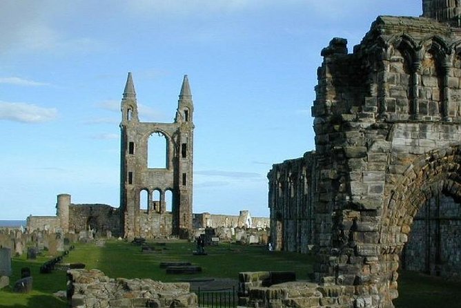 Stirling Distillery and Saint Andrews Italian Tour Guide - One day, four sides of Scotland