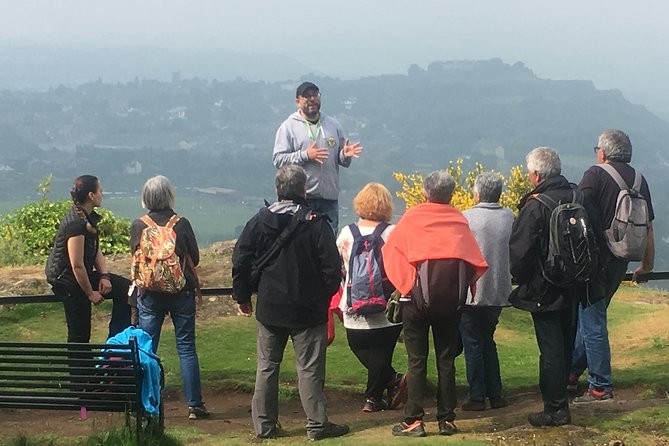 Stirling, Highlands & Distillery in Spanish - Queen’s View delivers the big Highland view