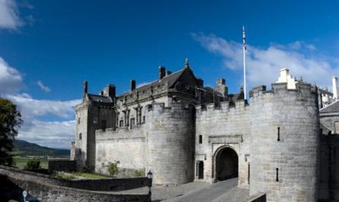 Stirling Old Town Private Walking Tour - A lively first look at Stirling’s old streets