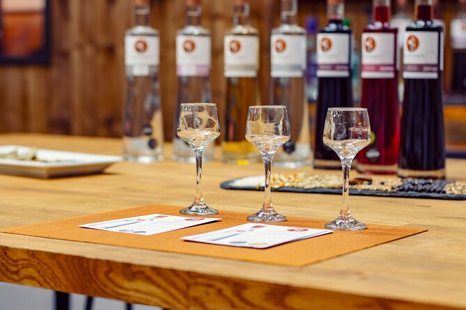 Tayport Distillery Tour & Tastings - Getting there and planning the visit