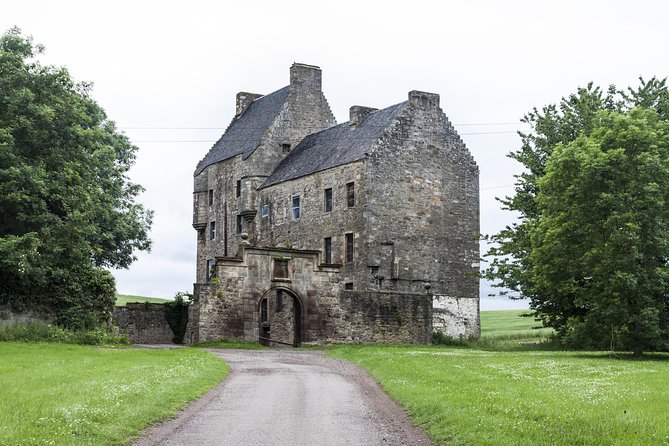 The Outlander 1 Day Experience - Walking, timing, and the practical side