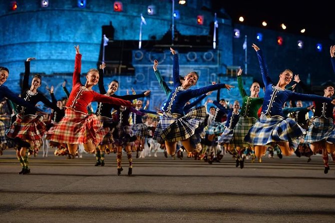 The Royal Military Tattoo Edinburgh City Tour Rosslyn Chapel and Dinner - Should you book the Edinburgh Tattoo and Rosslyn Chapel tour?