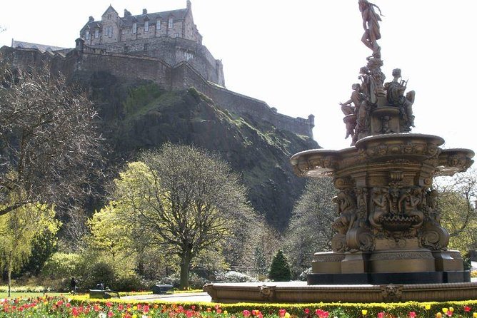 The Royal Military Tattoo Edinburgh City Tour Rosslyn Chapel and Dinner - Starting at Edinburgh’s medieval Old Town