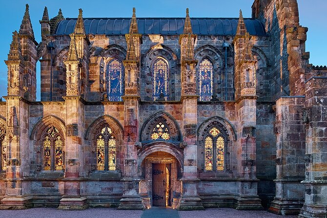 The Scottish Borders Full-Day Private Tour in a Luxury Minivan with Local Guide - A private minivan with room to ask questions