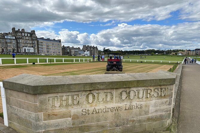 Tour of St Andrews and Historic Fife Small Group Tour - Two hours in St Andrews, Scotland’s home of golf
