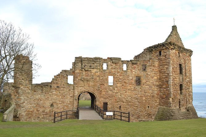 Tour of St Andrews and Historic Fife Small Group Tour - Falkland Palace, Mary Queen of Scots, and Outlander