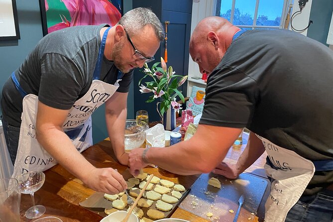 Traditional Scottish Cooking Class & Dinner with Edinburgh Local - Making Cullen Skink from smoked haddock