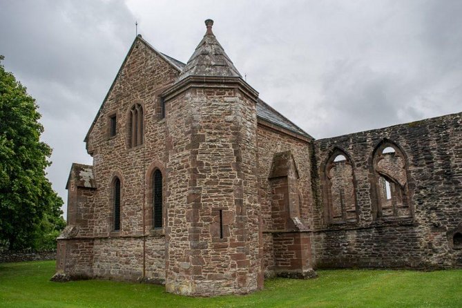 Urquhart Castle, Culloden, Clava Cairns, Loch Ness - Loch Ness and Drumnadrochit
