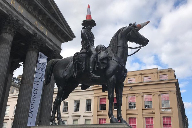 Walking Tour of Glasgow - Why an actor-led walk works well in Glasgow