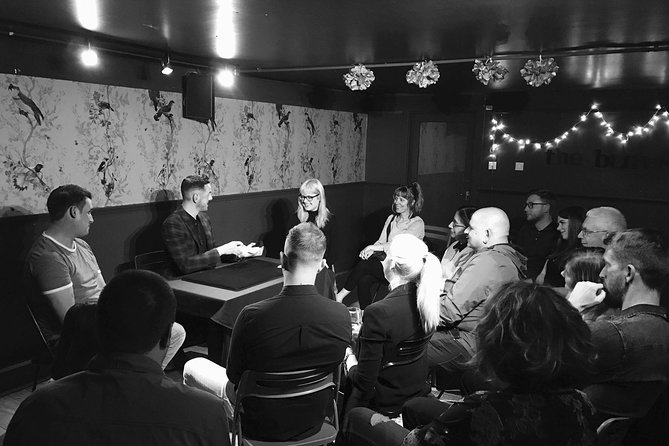 Watch Closely - An Evening of Magic - From rainbow cards to a blindfolded cube
