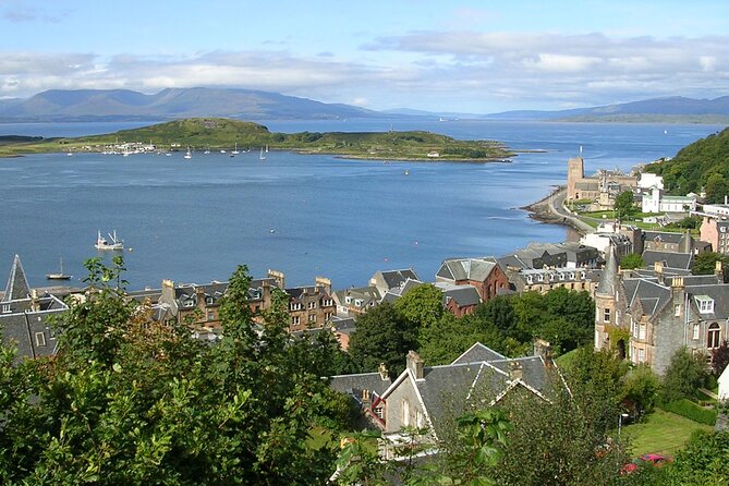 West Coast Lochs & Castles Tour - from Glasgow - Castle Stalker from the coastal road